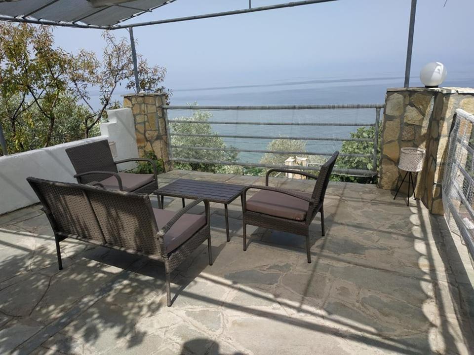 Karantola Studios Kallirachi Skála Kallirákhis المظهر الخارجي الصورة