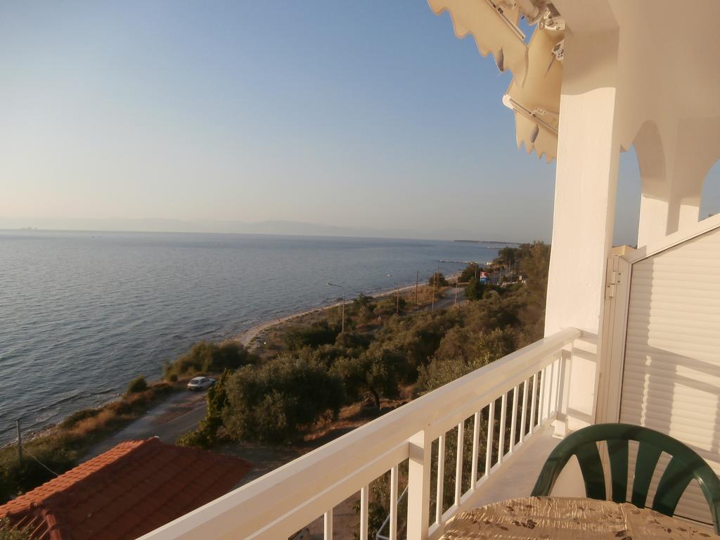 Karantola Studios Kallirachi Skála Kallirákhis الغرفة الصورة